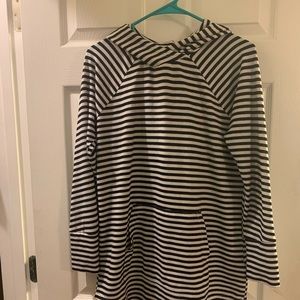 Lularoe Sweater Amber